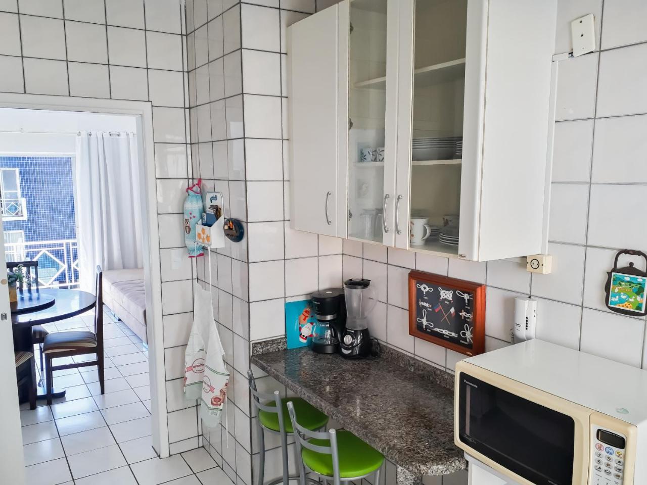 Apto A 70 Metros Da Praia, Piscina, 03 Ar Condicionados, Vaga De Garagem Florianópolis Exterior foto